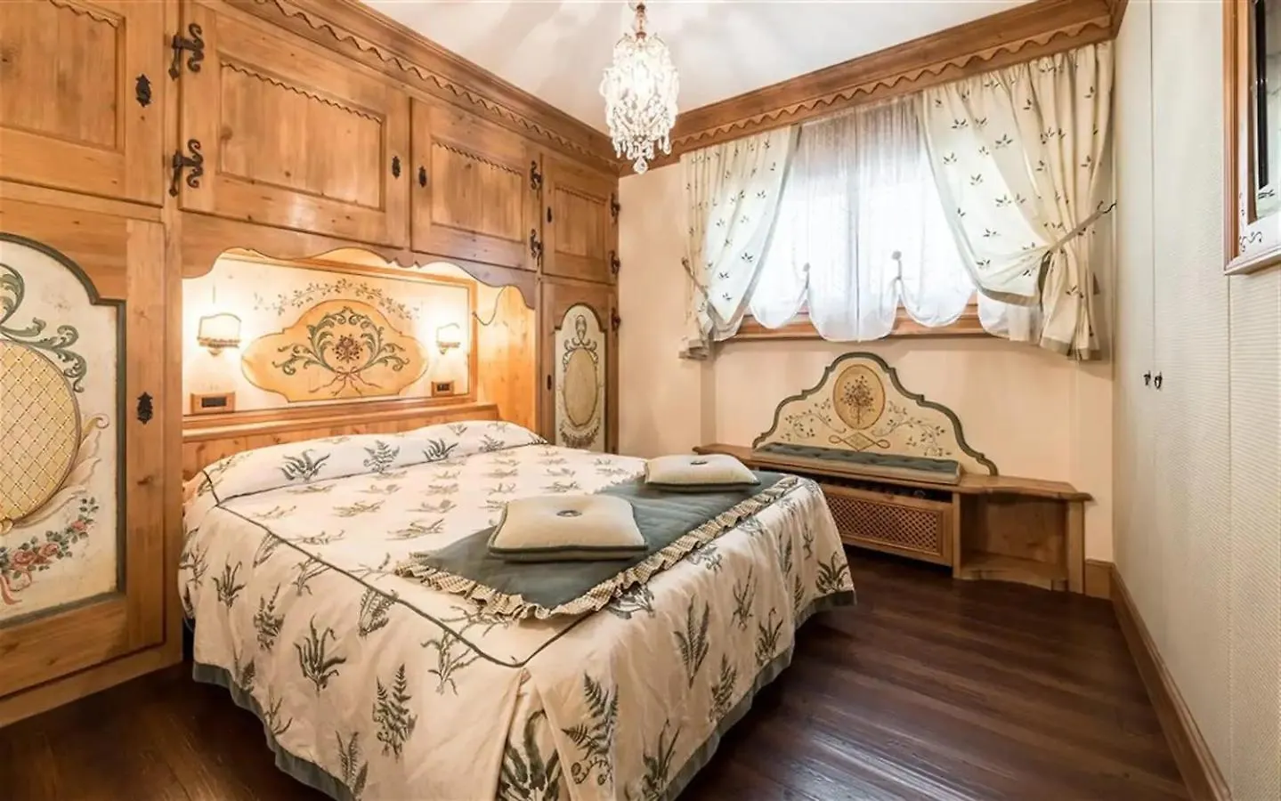 Apartment Appartamento Di Chiara Cortina d'Ampezzo Italy