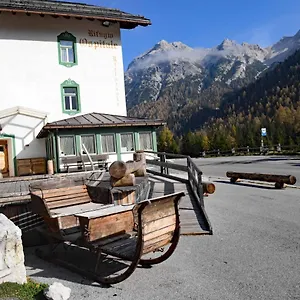 2* Gasthof Rifugio Ospitale